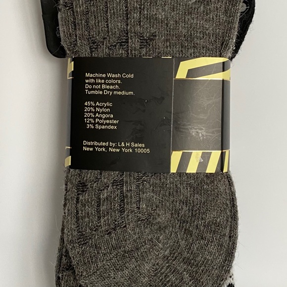 Max Studio Angora Crew Socks - 2 Pairs - NEW - Picture 3 of 3